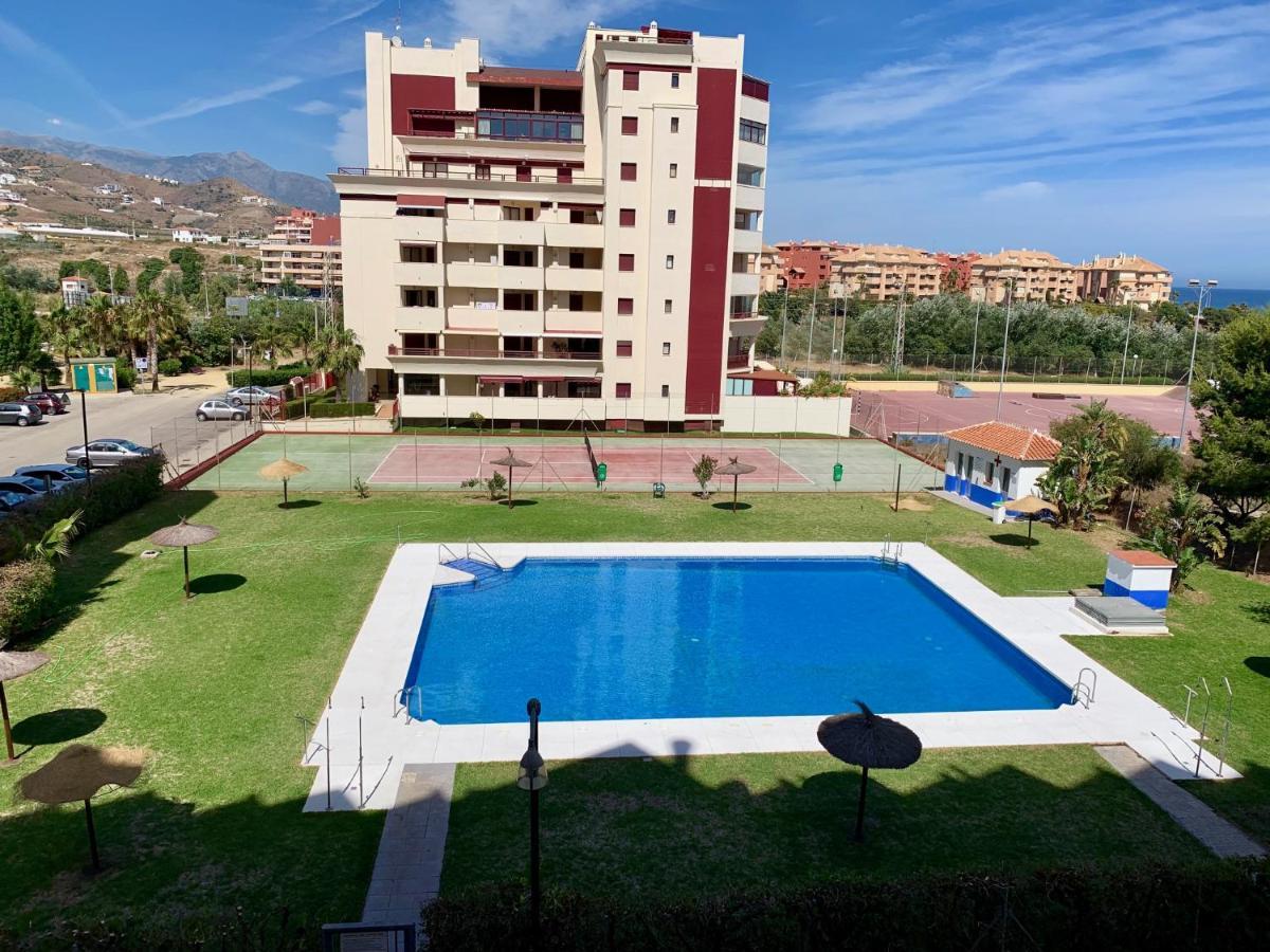 Beach Apartment El Faro Торрокс-Коста Экстерьер фото