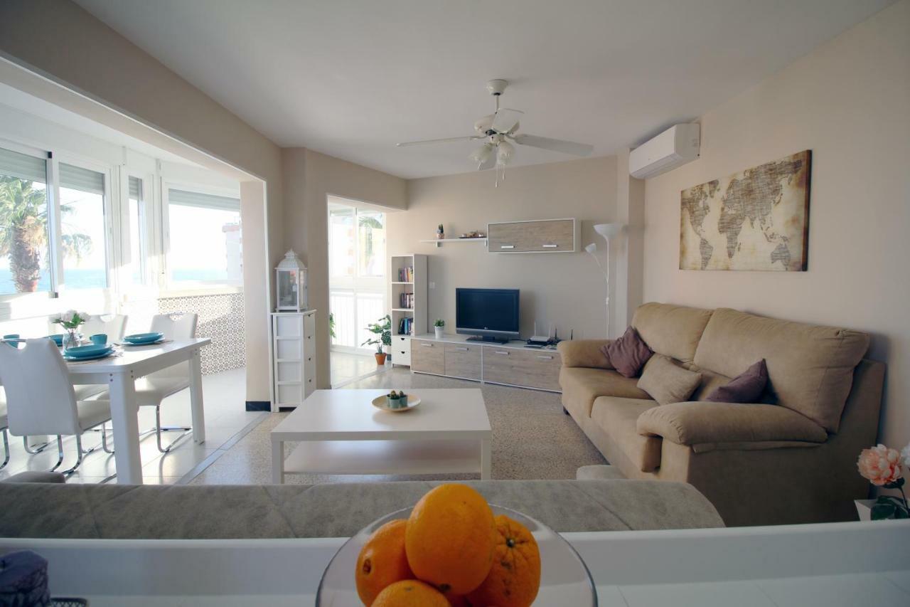 Beach Apartment El Faro Торрокс-Коста Экстерьер фото